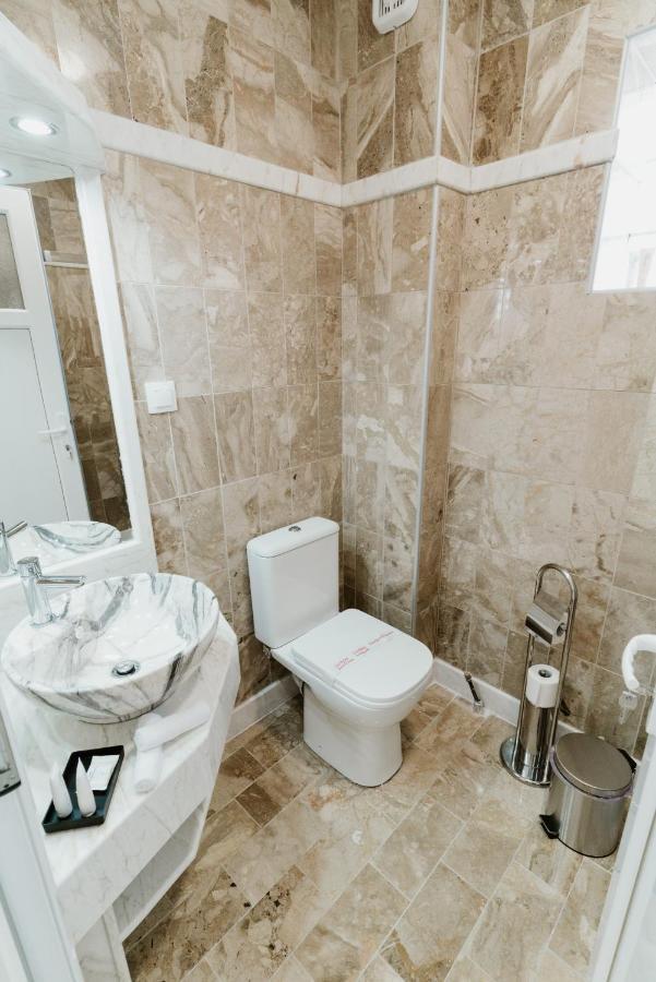 Blue And White Luxury Suites Nea Kallikrateia Esterno foto
